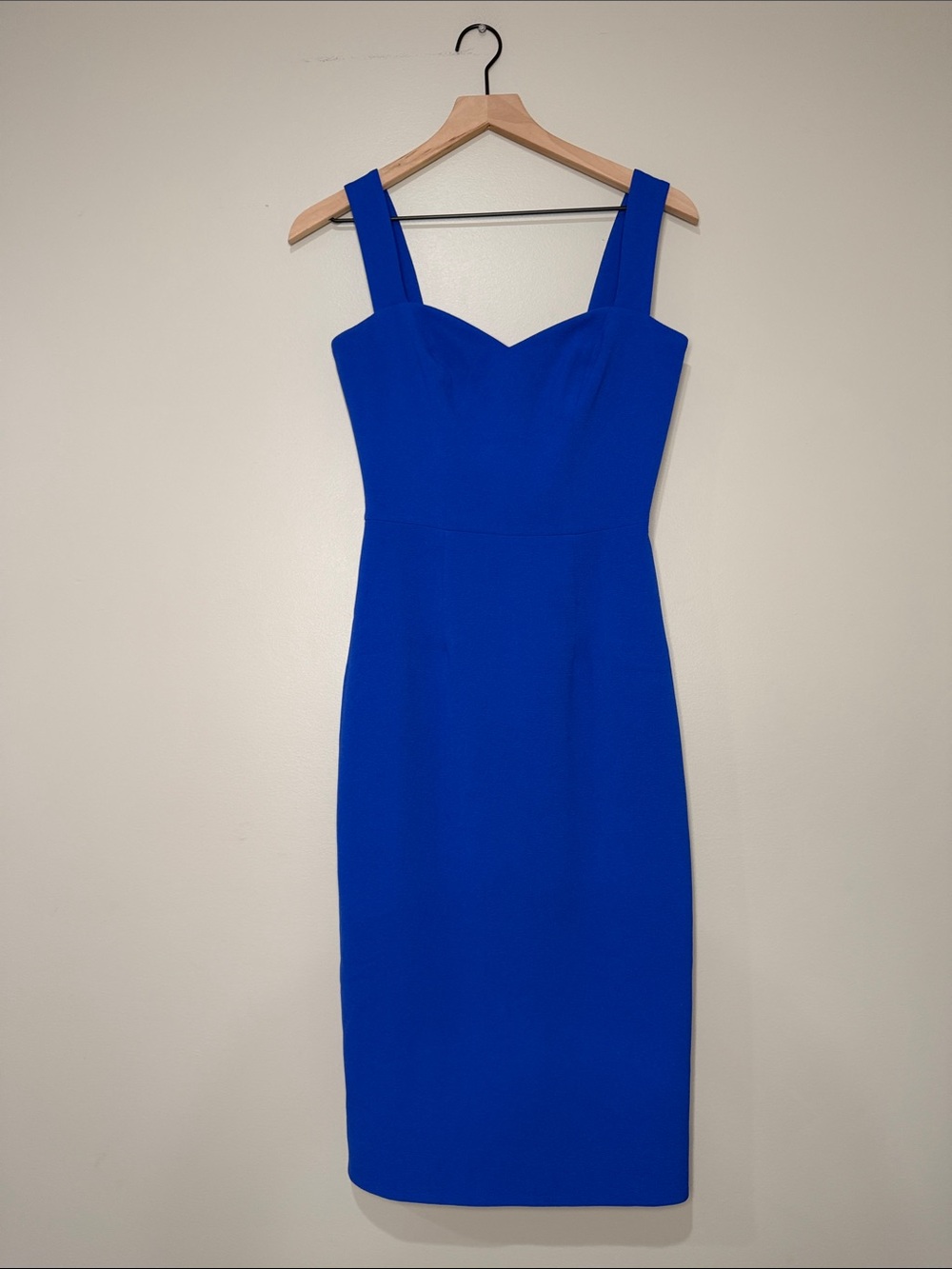Dress The Population Classic Sheath Dress with Sweetheart Neckline XS